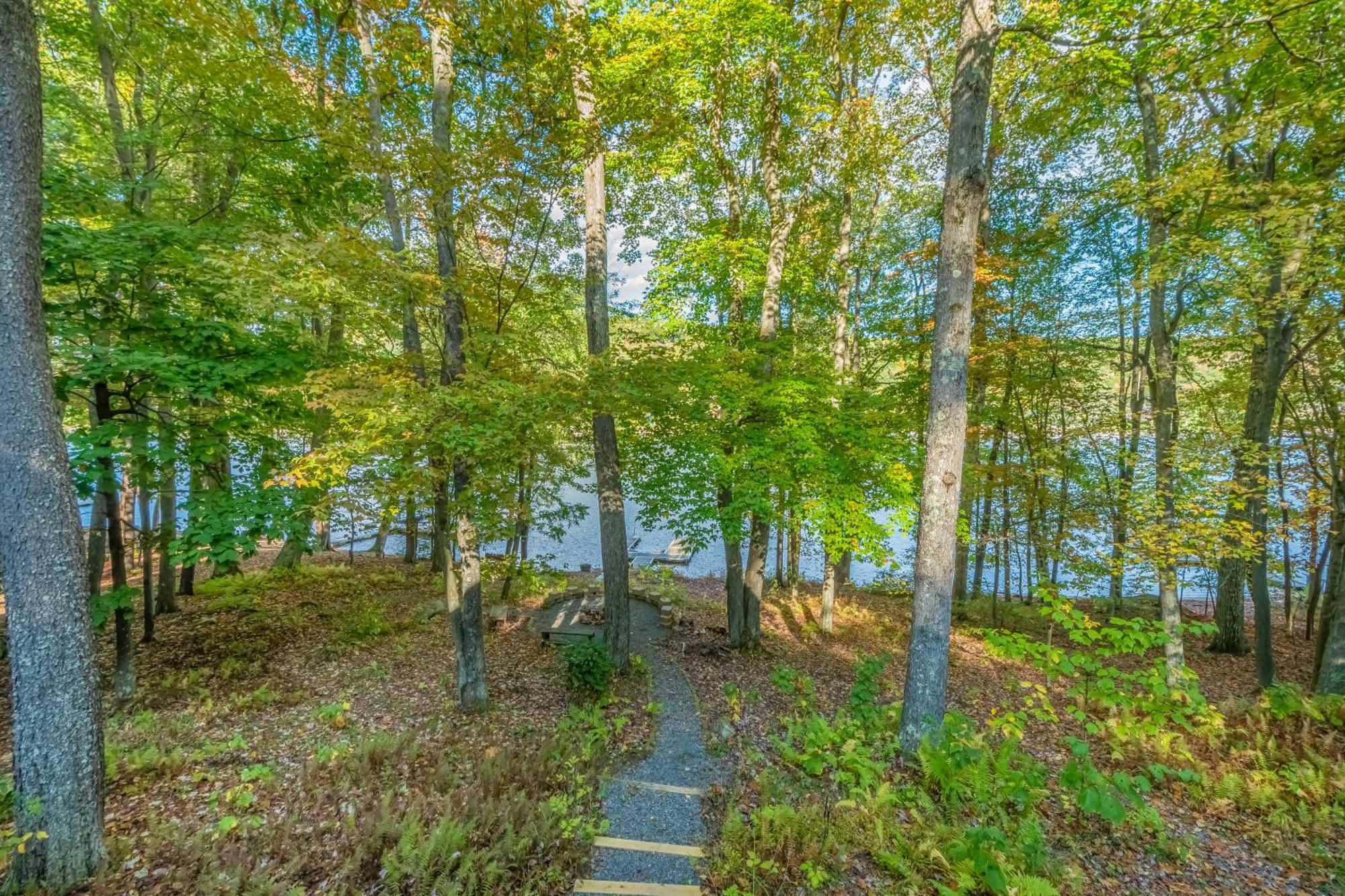 Maplewood Cottage Мак-Генри Экстерьер фото